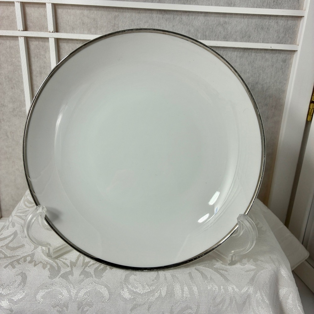 VTG Harmony House Moderne Coupe Soup Bowl White Platinum Trim